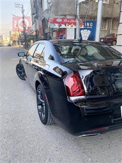 کرایسلەر 300